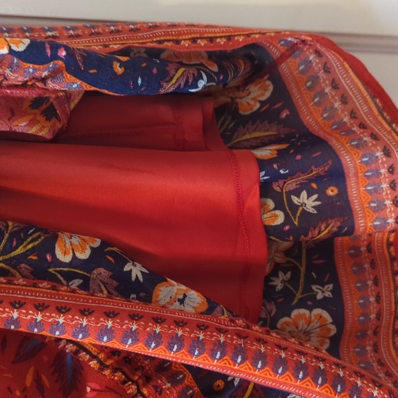 Old Navy Border Print Dress - Picture 7 of 7